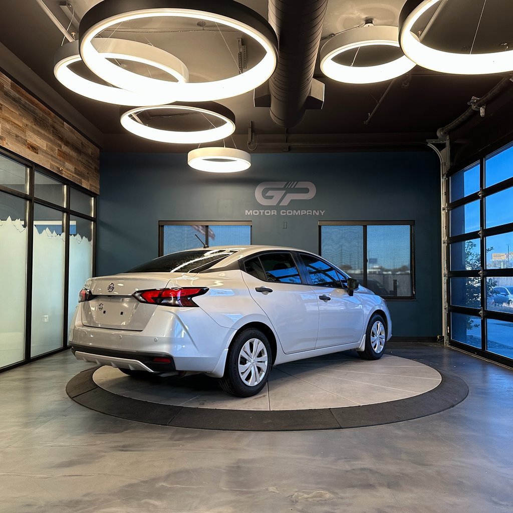 Used 2021 Nissan Versa S image 3