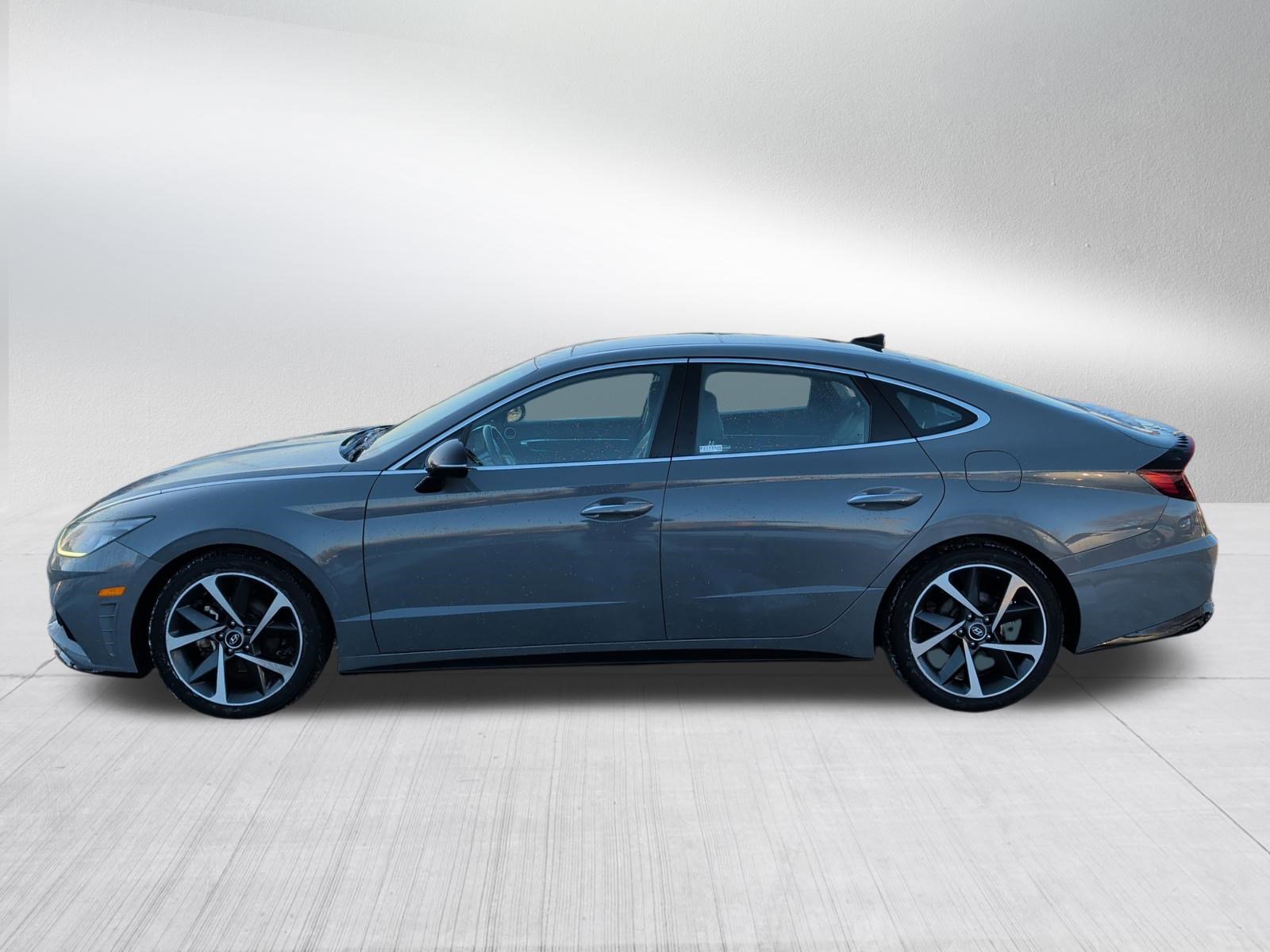 Used 2023 Hyundai Sonata SEL Plus image 4