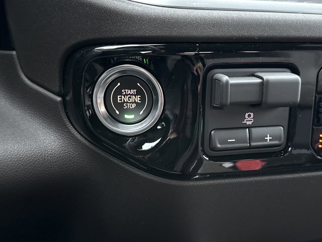 New 2026 GMC Sierra 2500 SLT w/ SLT Premium Package image 24