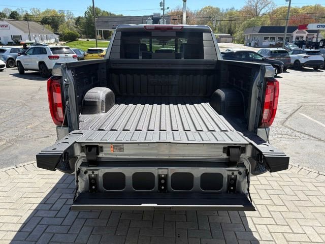 New 2026 GMC Sierra 1500 AT4 w/ Technology Package AWD/4WD image 9