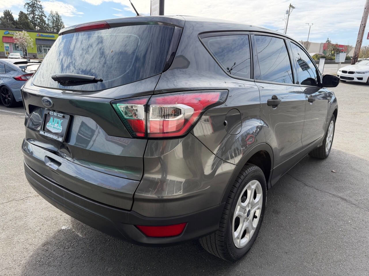 Used 2017 Ford Escape S FWD image 6