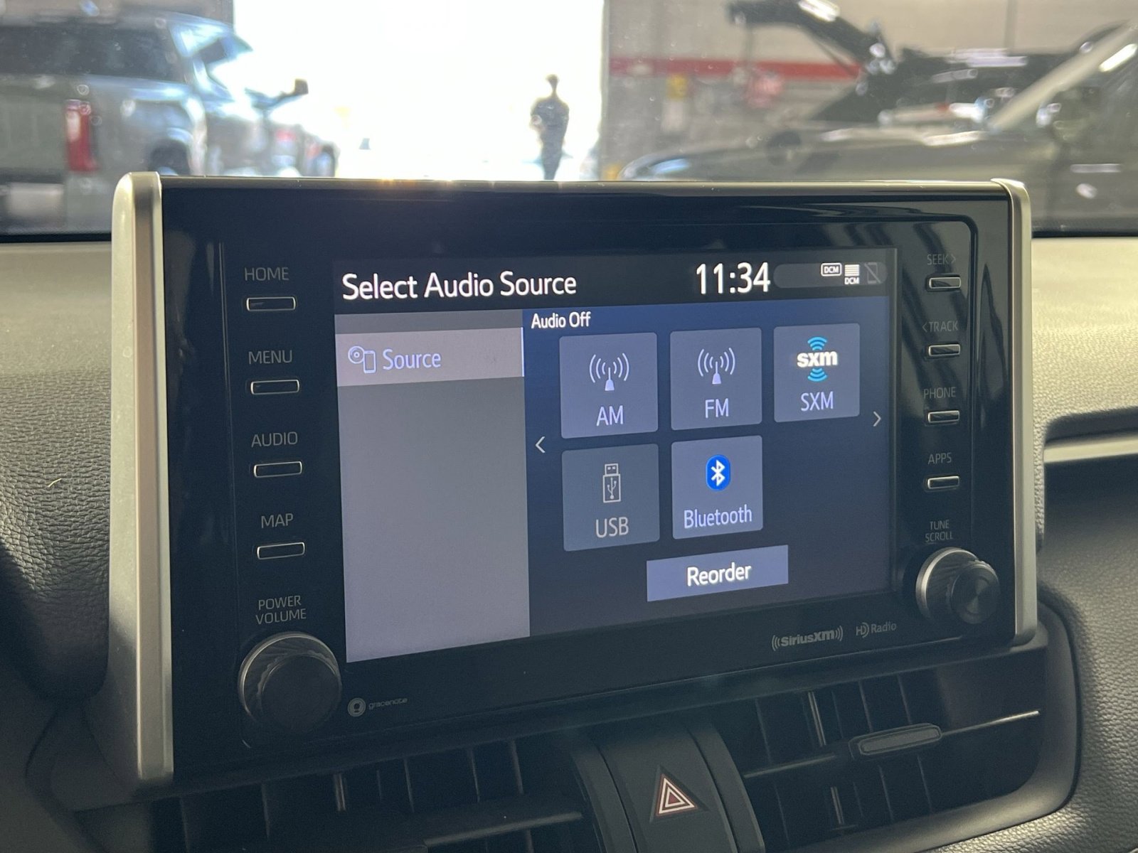 Used 2020 Toyota RAV4 XLE image 16