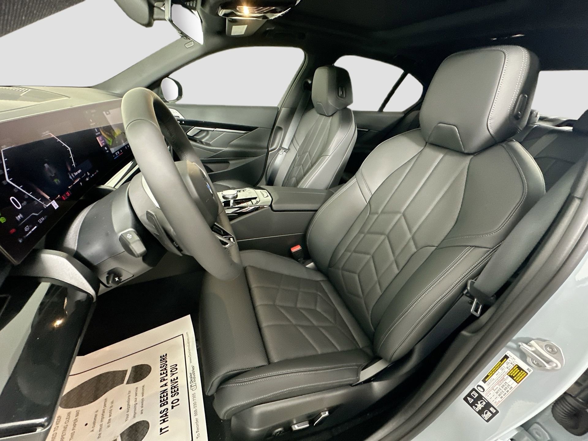 New 2026 BMW 530i xDrive w/ M Sport Package image 22