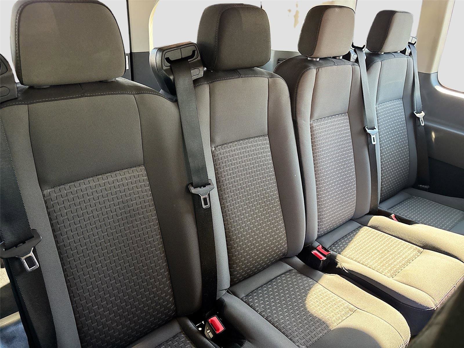 Used 2023 Ford Transit 350 XLT image 27