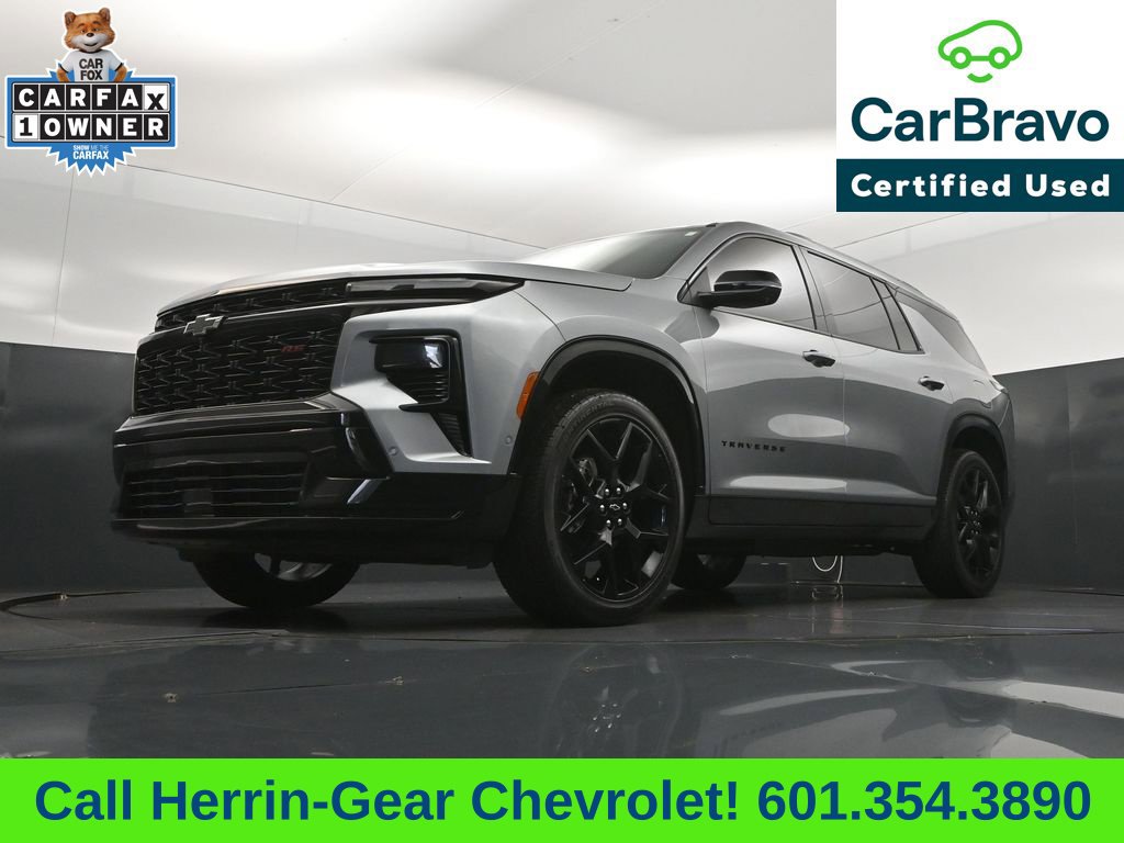 Certified 2026 Chevrolet Traverse RS w/ LPO, Floor Liner Package FWD image 38