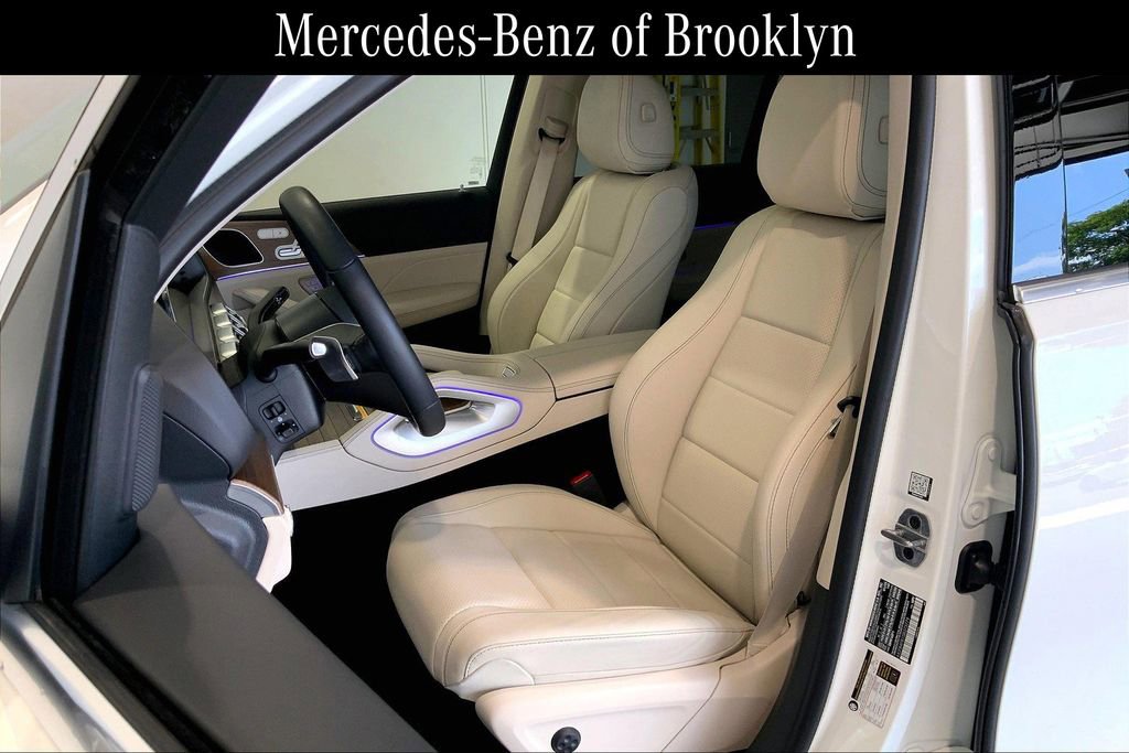 Used 2025 Mercedes-Benz GLE 350 4MATIC image 7