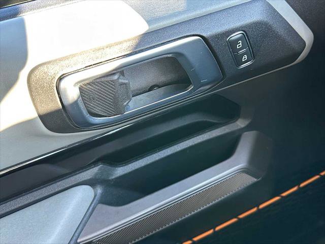 Used 2022 Ford Bronco Badlands image 37