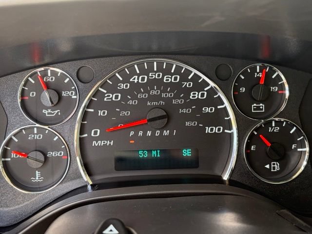 New 2026 Chevrolet Express 3500 w/ Driver Convenience Package RWD image 21