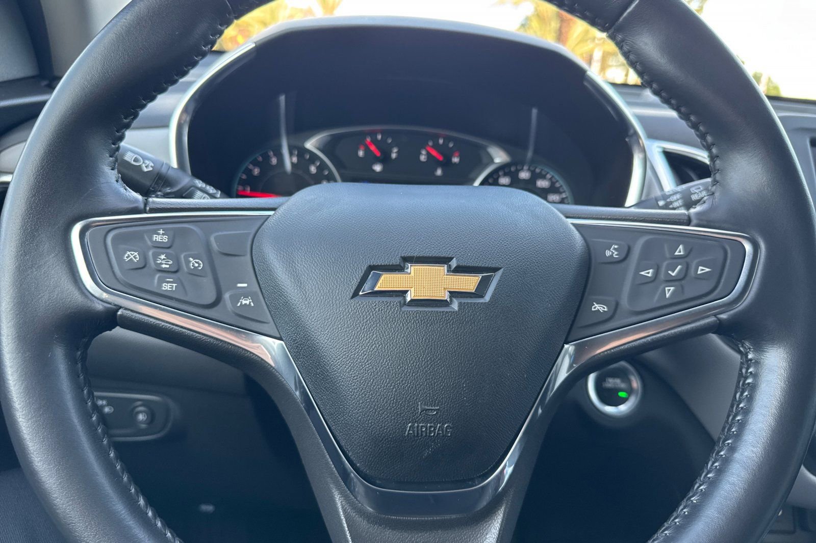 Certified 2021 Chevrolet Equinox LT w/ Driver Convenience Package image 25