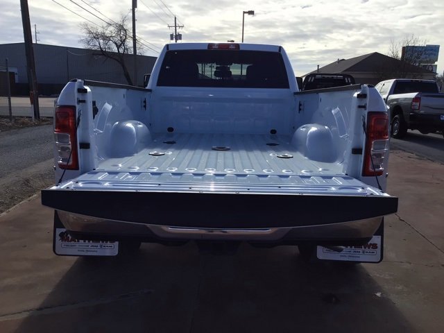 New 2024 RAM 3500 Tradesman w/ Chrome Appearance Group image 6
