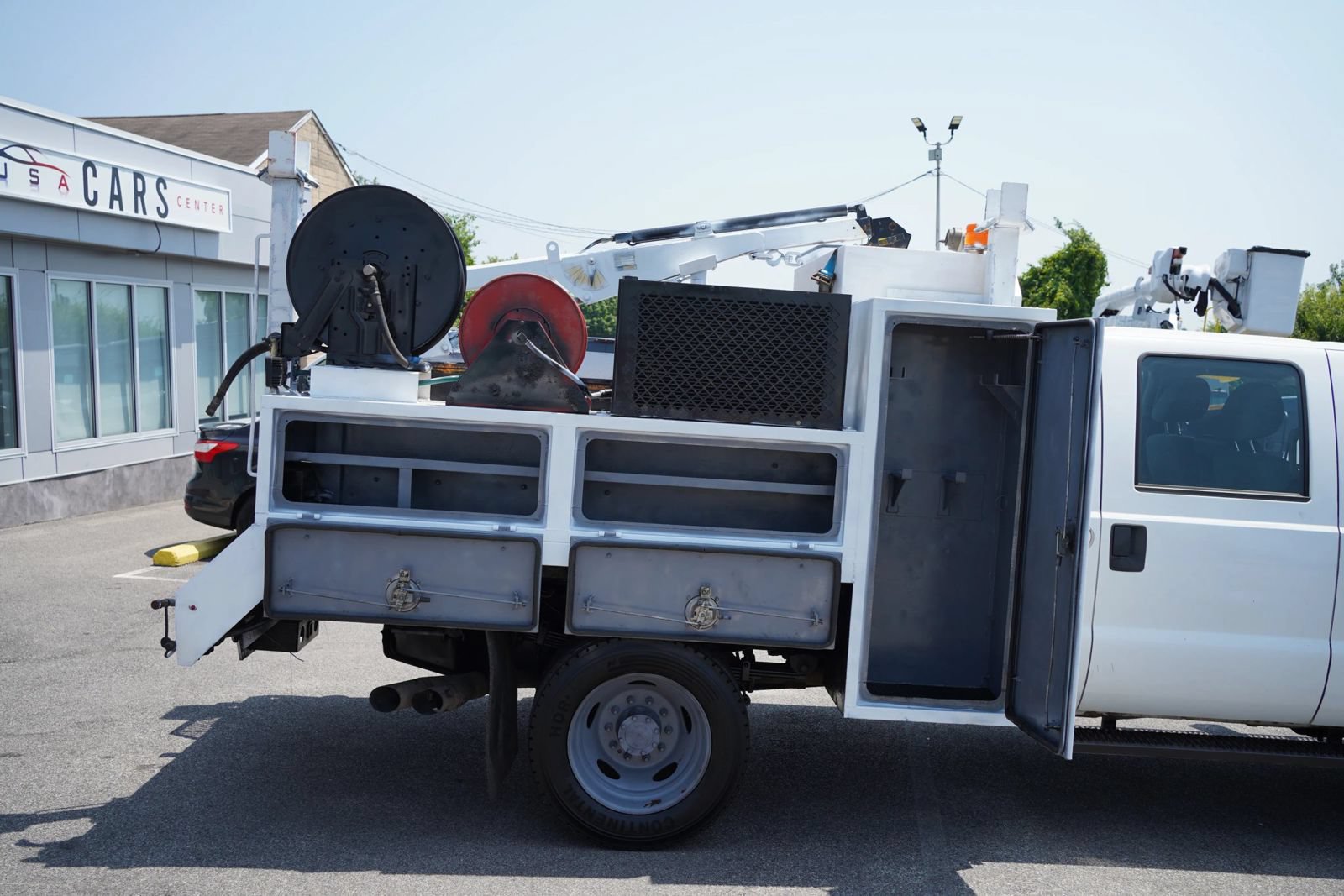 Used 2015 Ford F550 4x4 Crew Cab Super Duty image 19