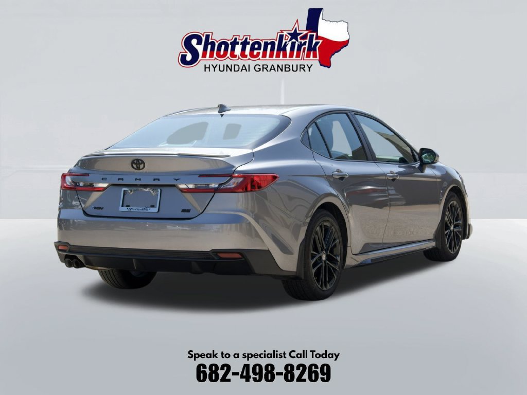 Used 2026 Toyota Camry SE w/ Convenience Package FWD image 6