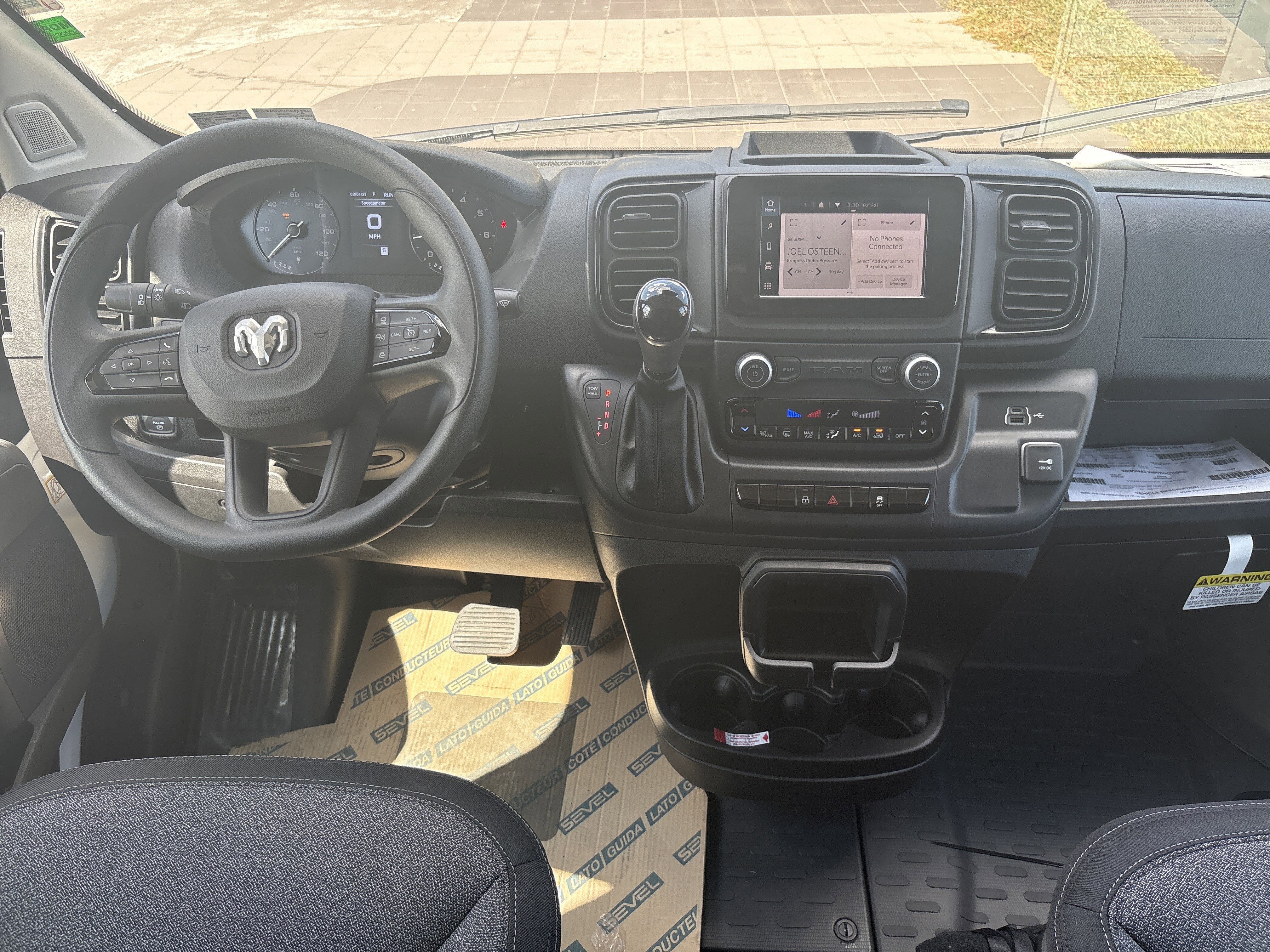 New 2025 RAM ProMaster 2500 w/ Convenience Group FWD image 15