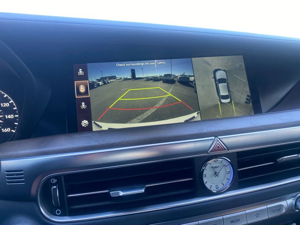 Used 2021 Genesis G90 3.3T Premium image 16