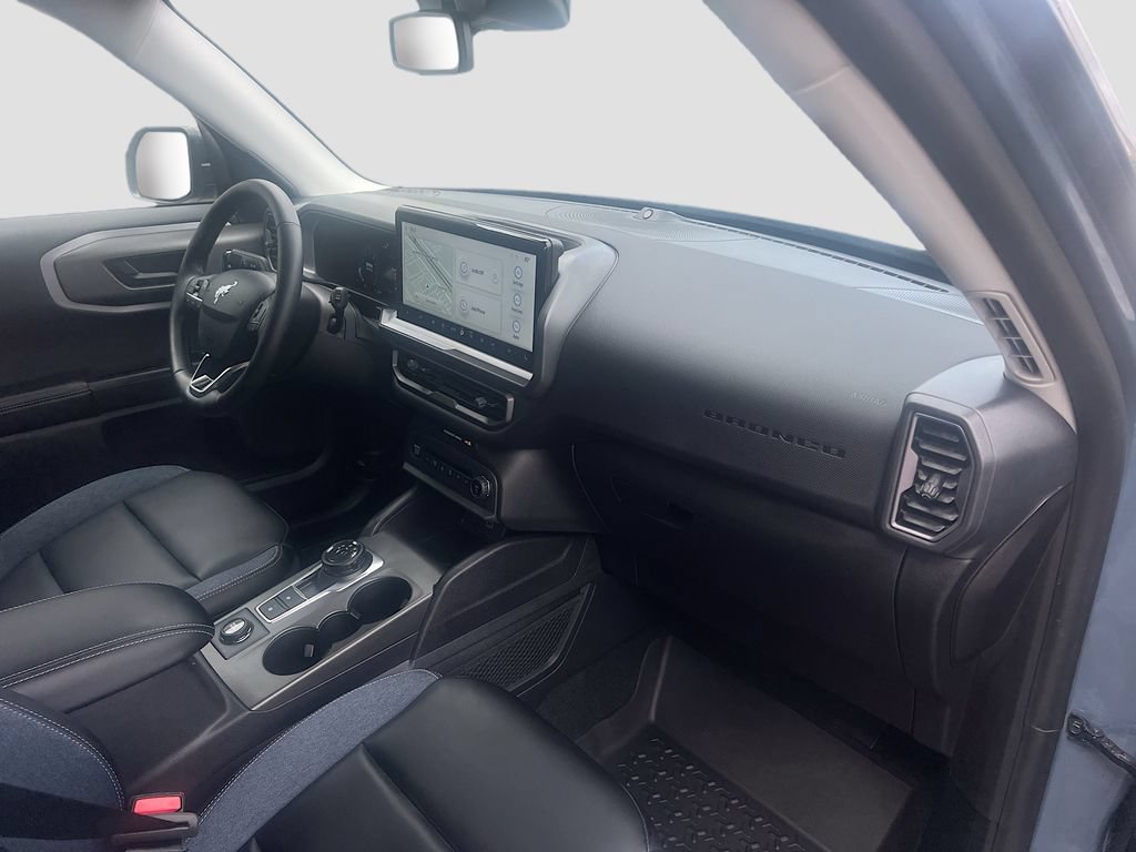 Used 2025 Ford Bronco Sport Outer Banks w/ Outer Banks Tech Package+ AWD/4WD image 30