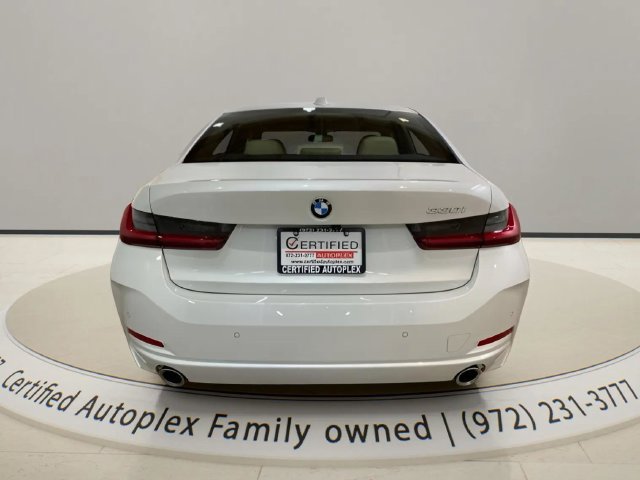 Used 2026 BMW 330i Sedan RWD image 4