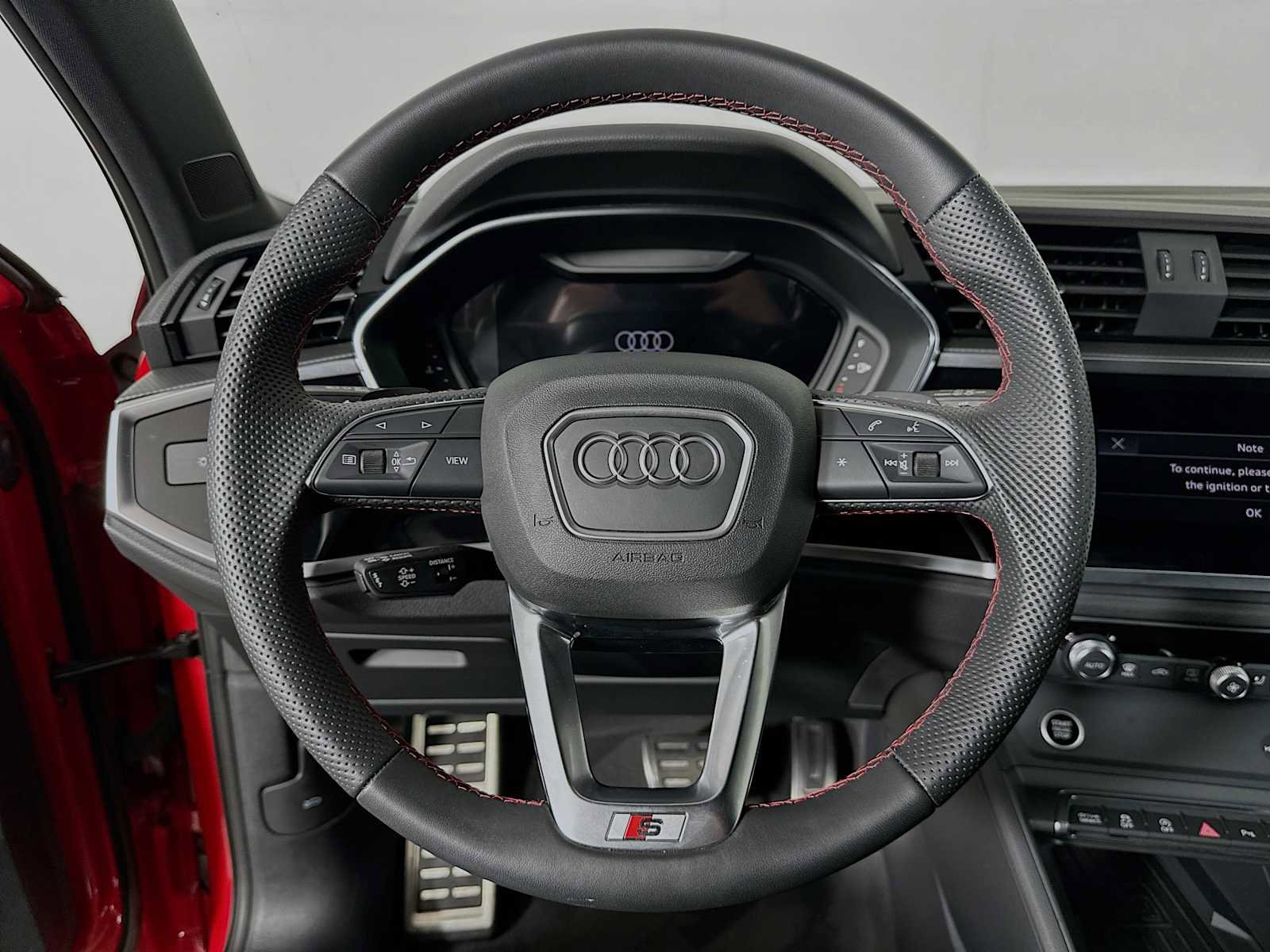 Certified 2025 Audi Q3 2.0T Premium Plus w/ Premium Plus Package image 11