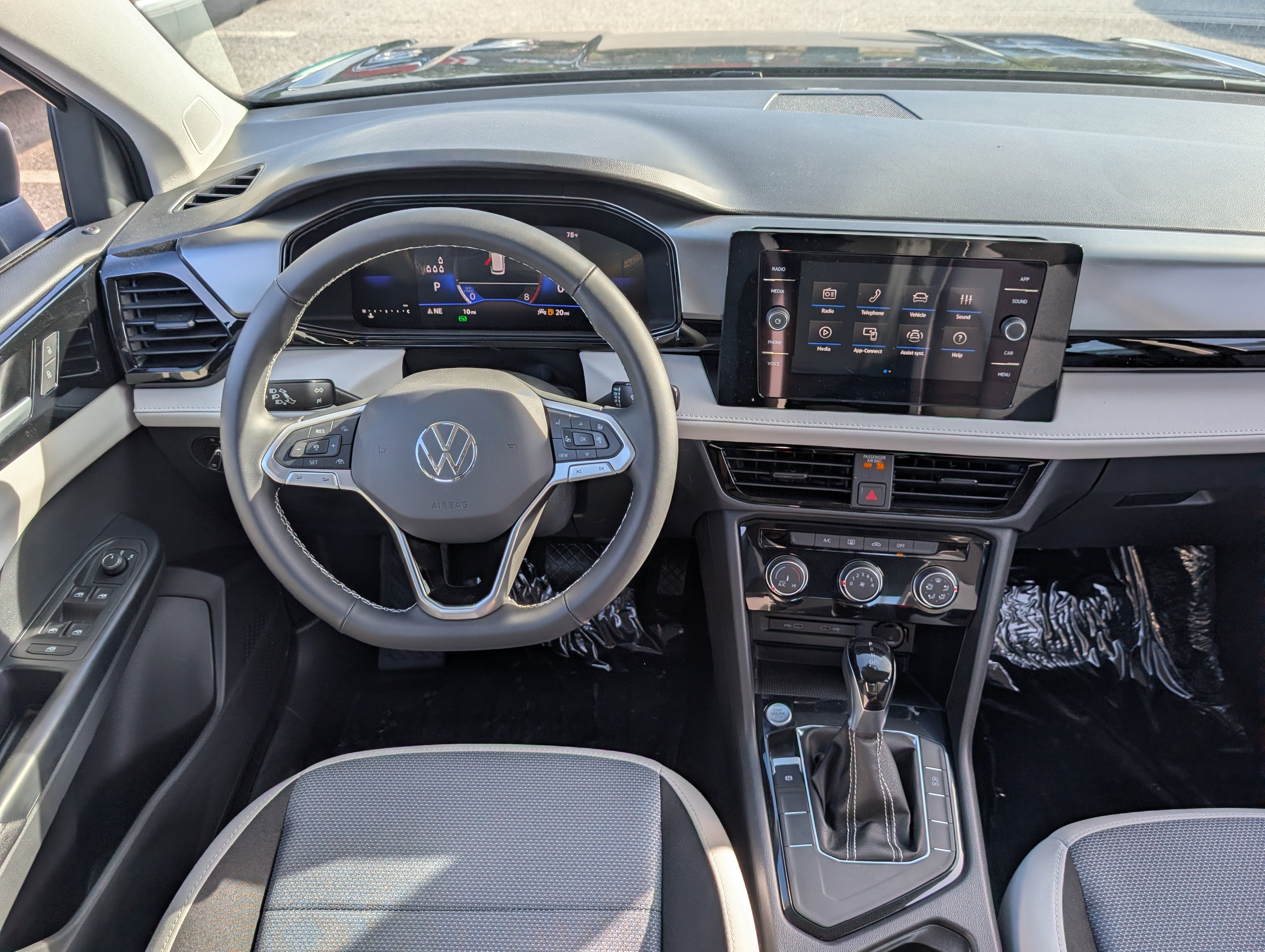 New 2027 Volkswagen Taos S FWD image 14