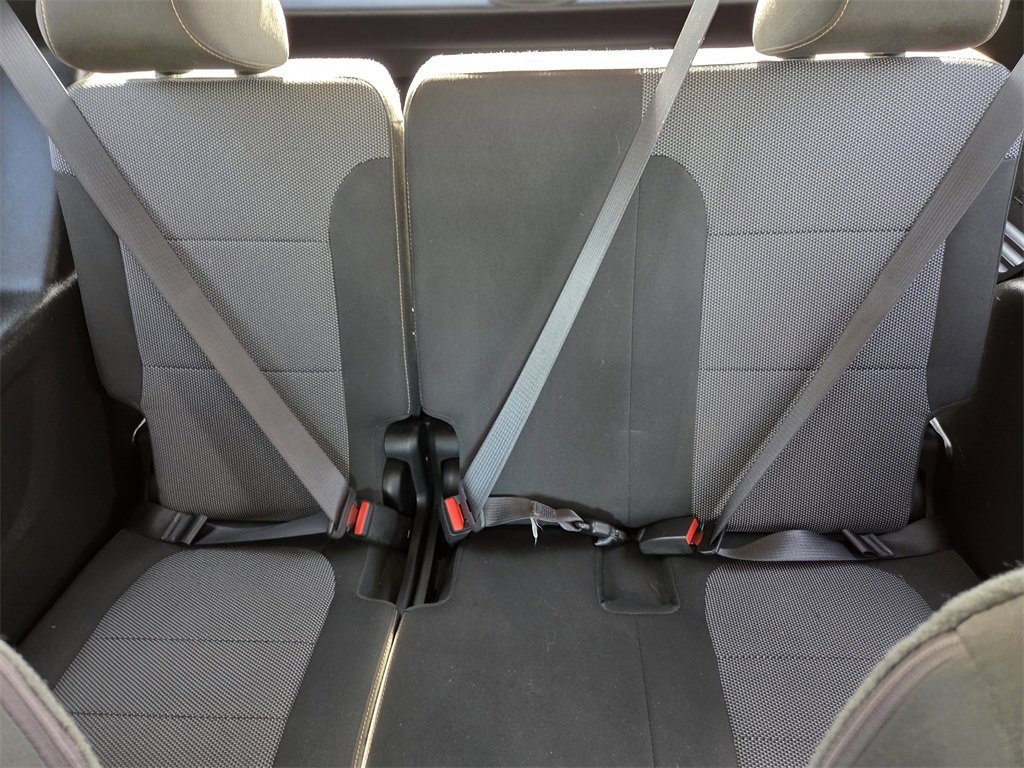 Used 2018 Chevrolet Traverse LT image 19