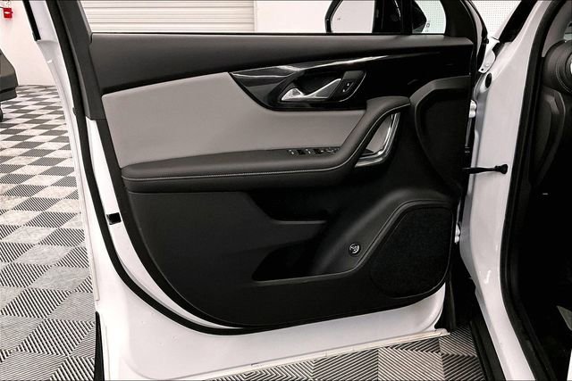 Used 2023 Chevrolet Blazer LT w/ Convenience Package image 21