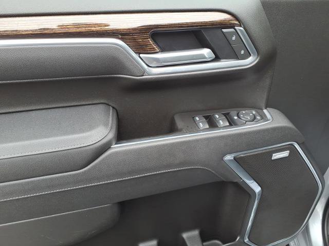 Used 2025 GMC Sierra 1500 Elevation w/ Elevation Premium Package image 12