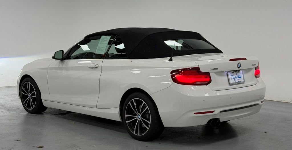 Used 2020 BMW 230i xDrive Convertible AWD/4WD image 3