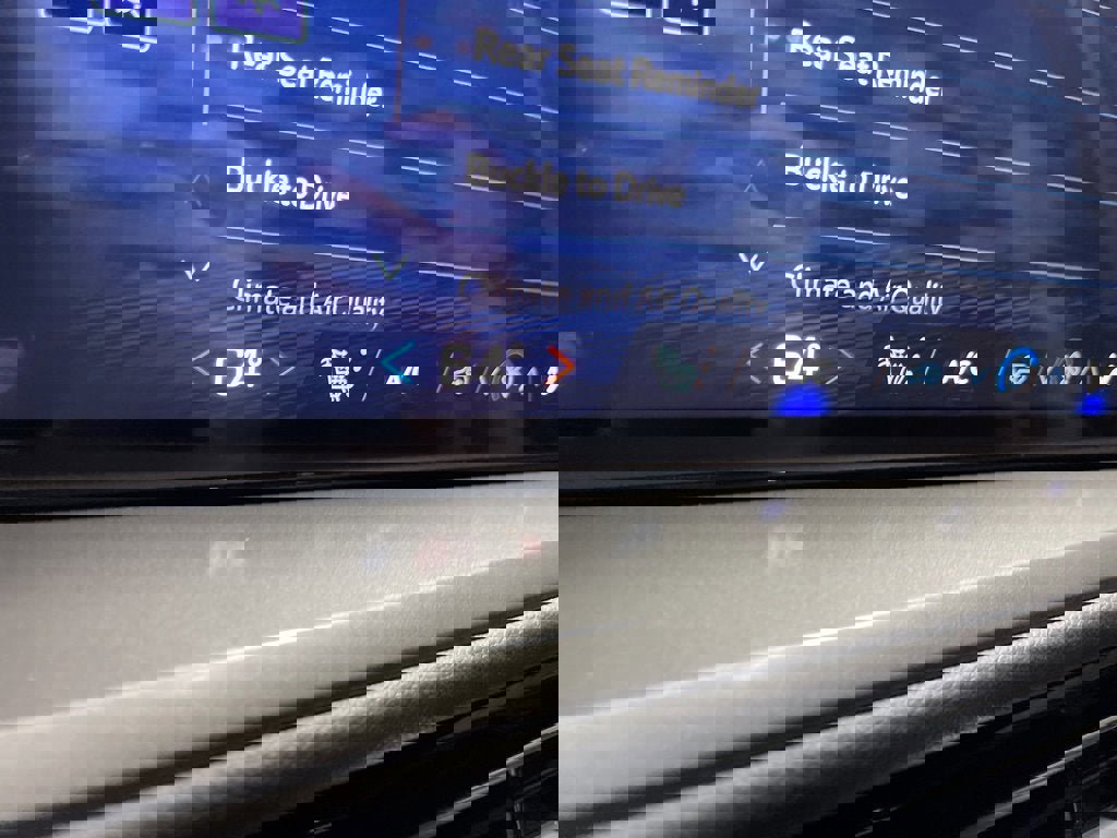 New 2026 Chevrolet Traverse LT w/ Sun and Wheel Package image 29