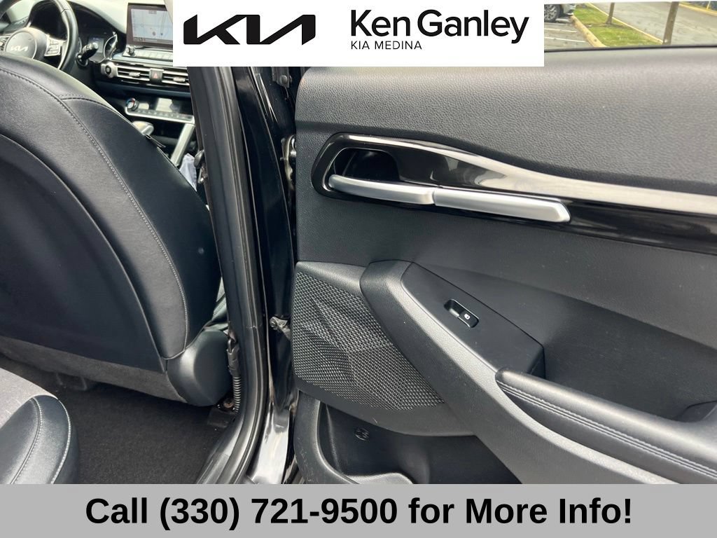 Certified 2023 Kia Seltos S w/ Navigation Package AWD/4WD image 57