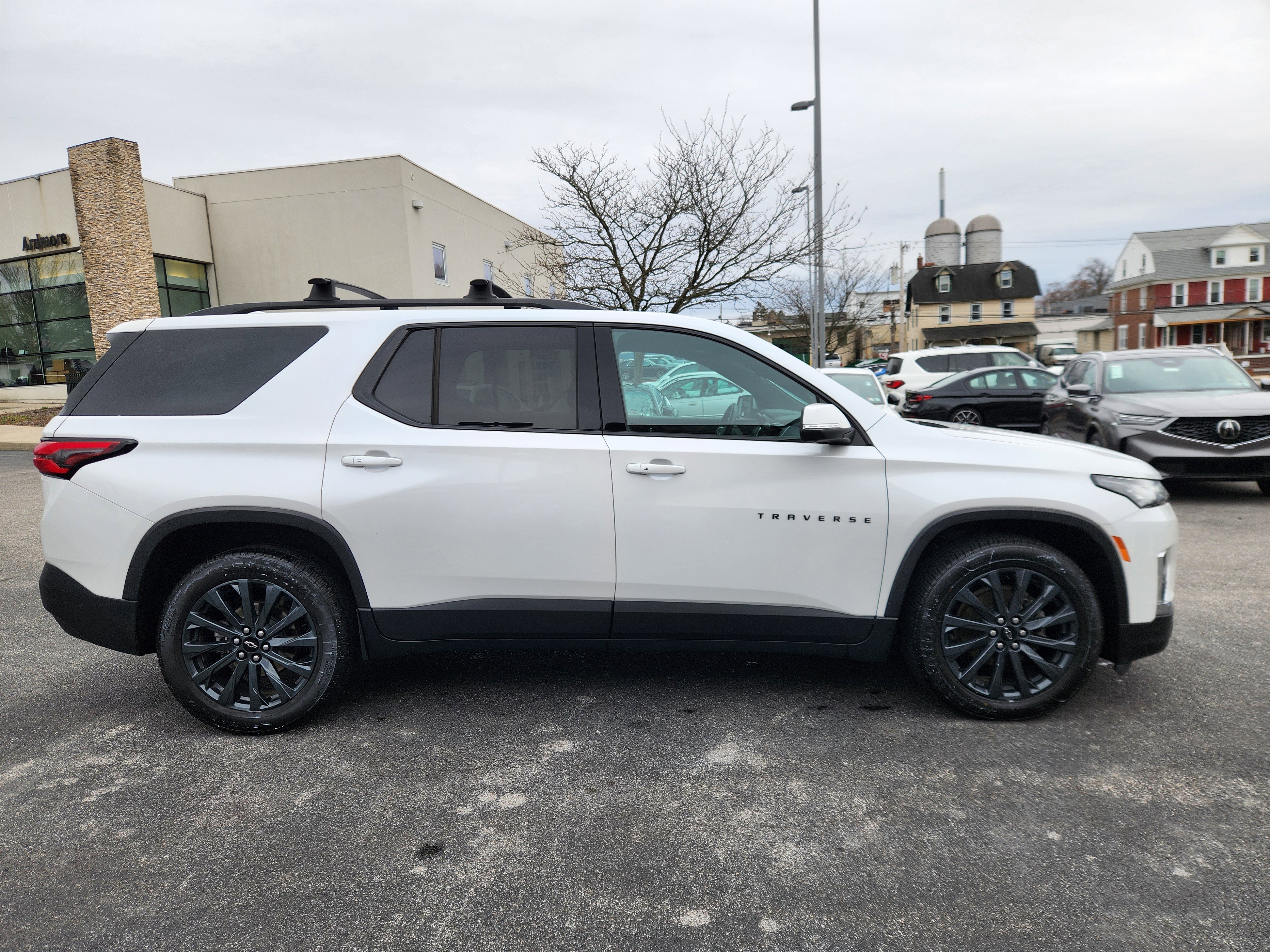 Used 2023 Chevrolet Traverse RS w/ LPO, Floor Liner Package image 6