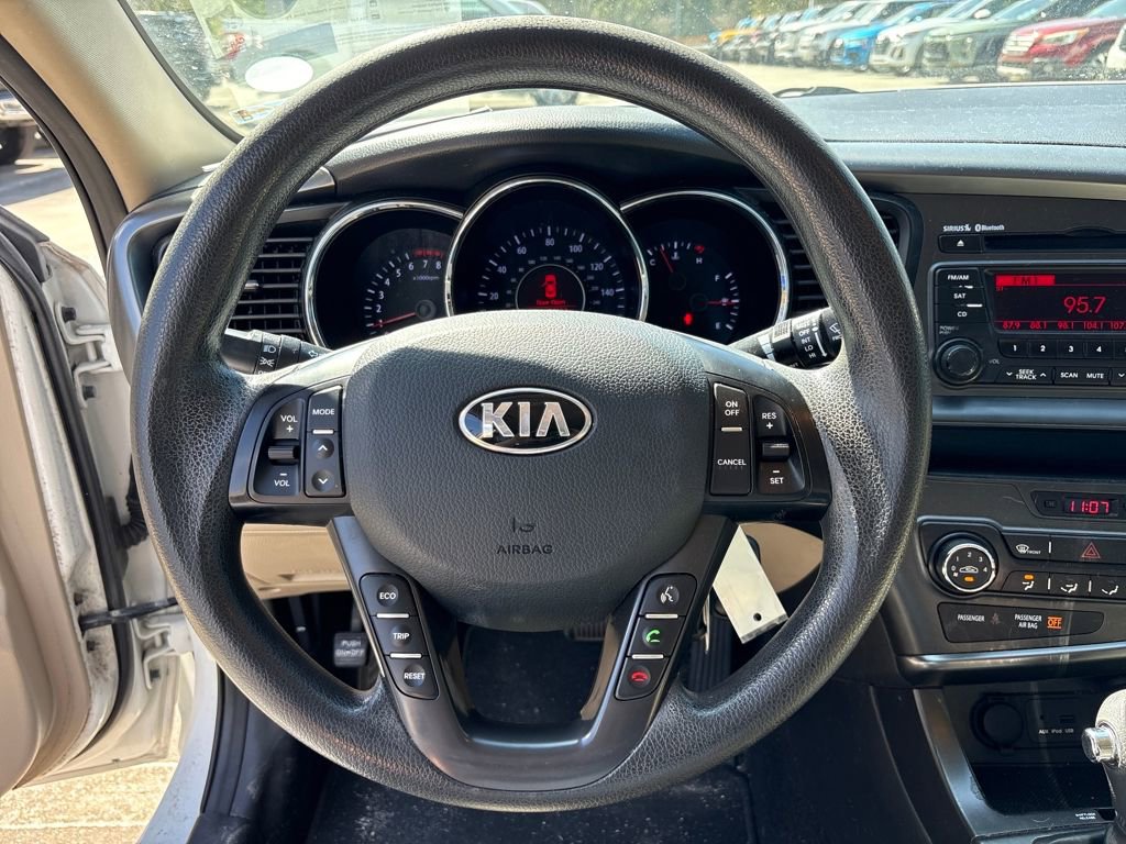 Used 2013 Kia Optima LX image 18