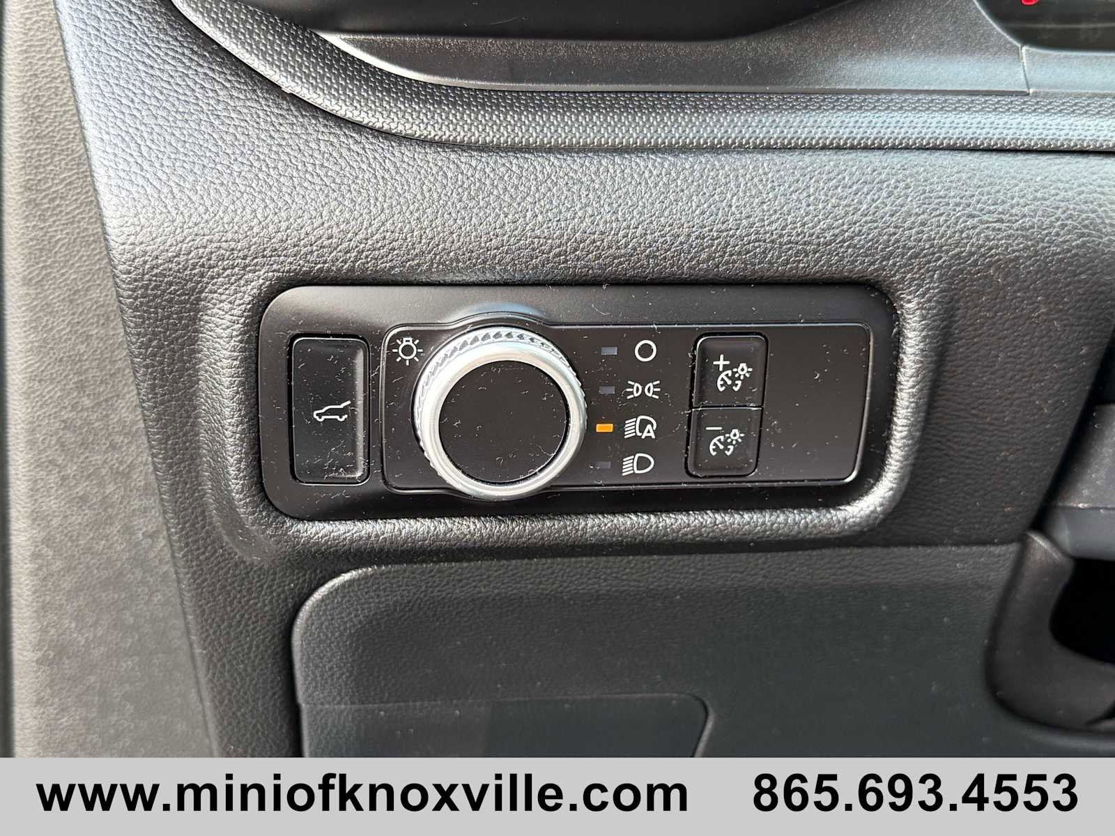 Used 2023 Ford Explorer 2WD image 21