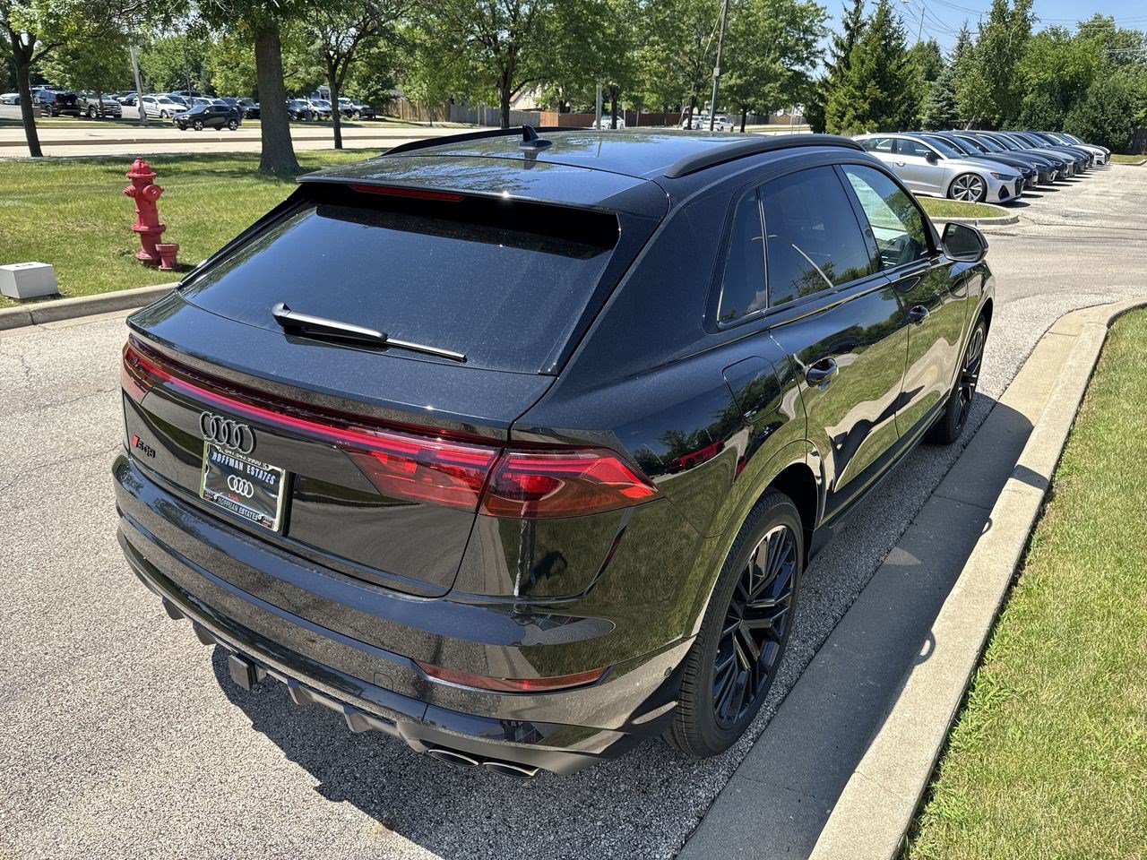 New 2026 Audi SQ8 Prestige AWD/4WD image 36