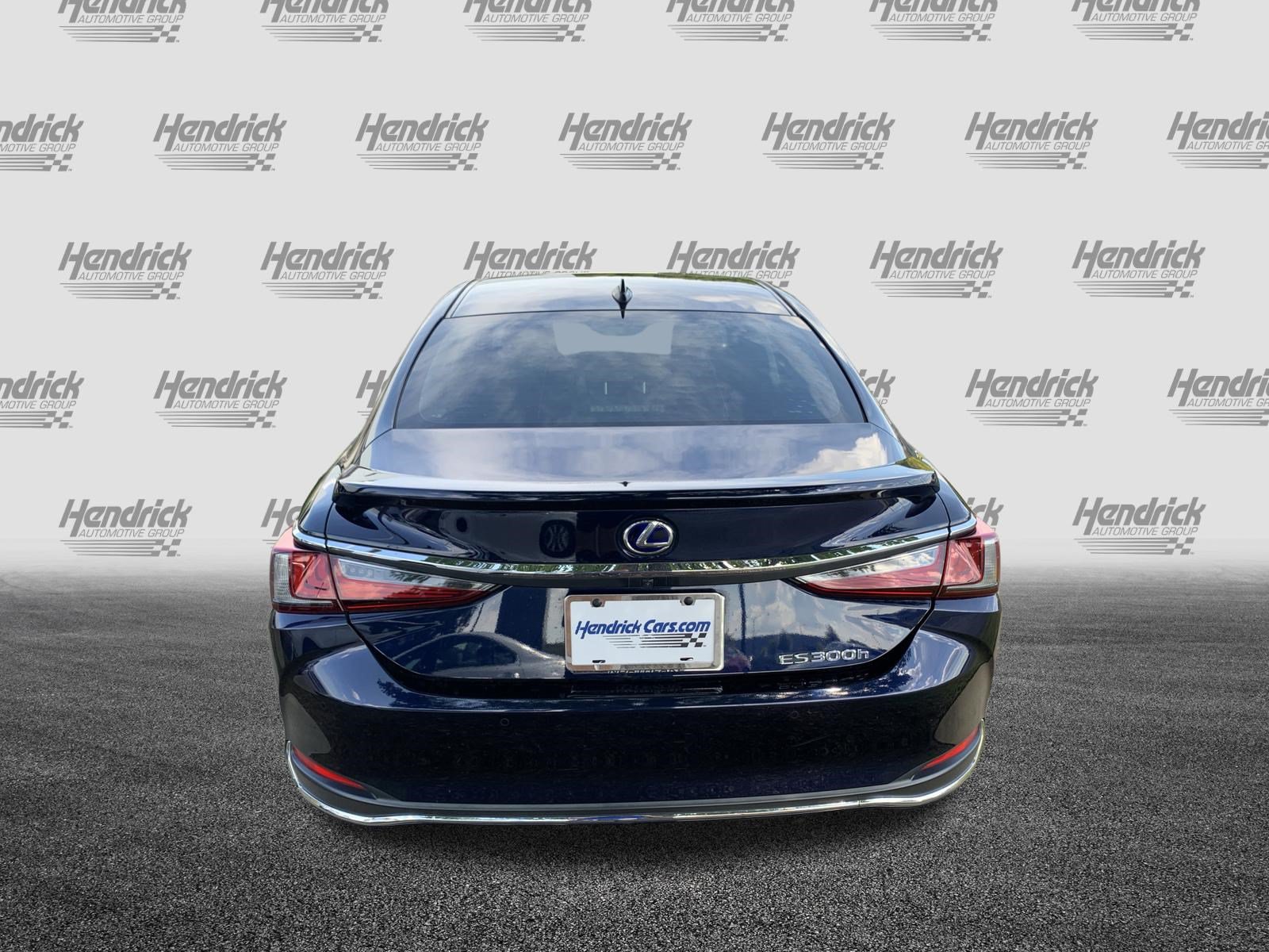 Used 2020 Lexus ES 300h w/ Premium Package FWD image 9