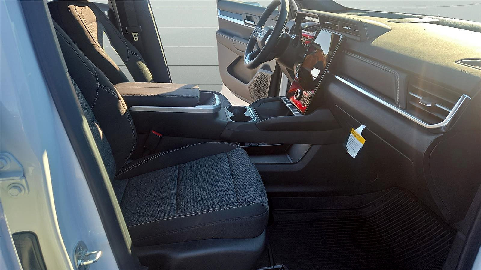 New 2026 GMC Terrain Elevation w/ Black Edition AWD/4WD image 15