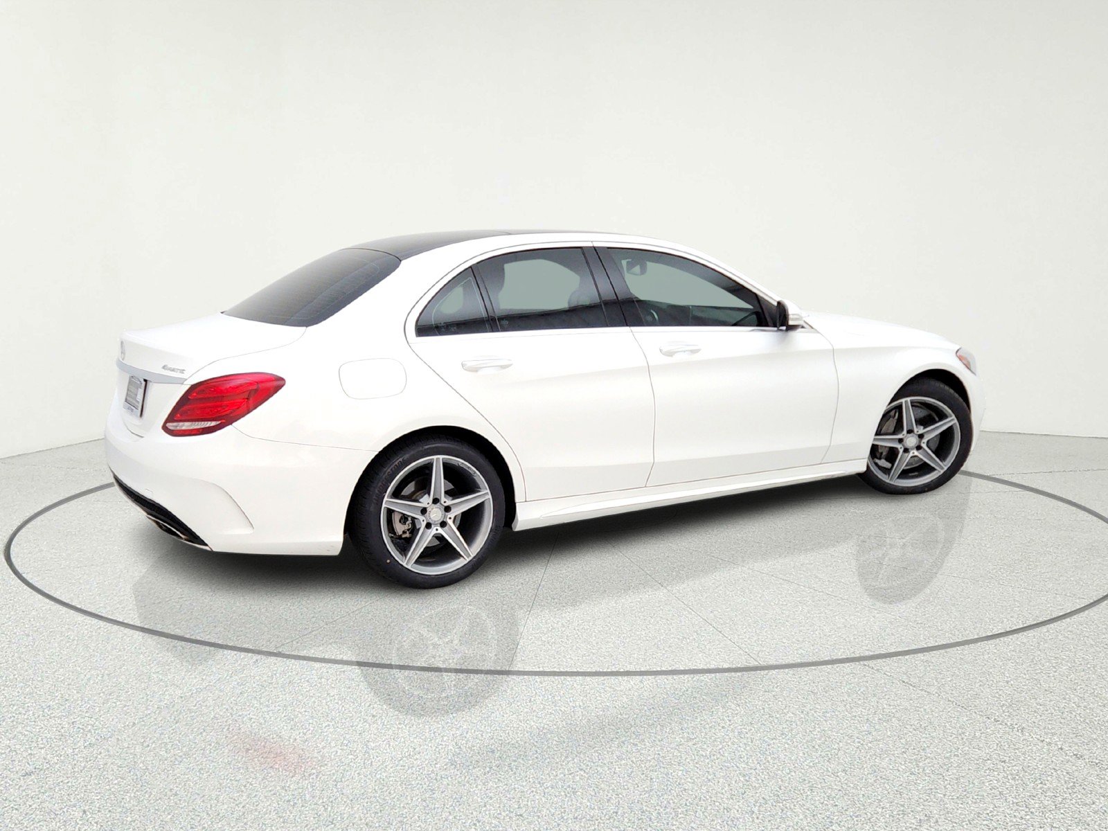 Used 2015 Mercedes-Benz C 300 4MATIC Sedan image 8