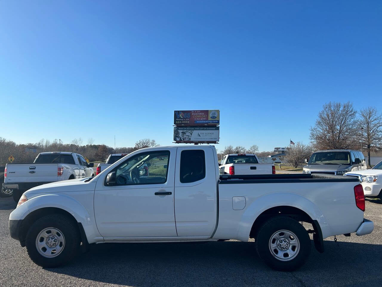 Used 2017 Nissan Frontier S w/ S Work Truck Package RWD image 3