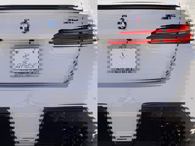 Used 2026 BMW M5 w/ Carbon Package image 6