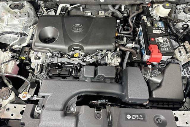 Used 2024 Toyota RAV4 LE FWD image 28