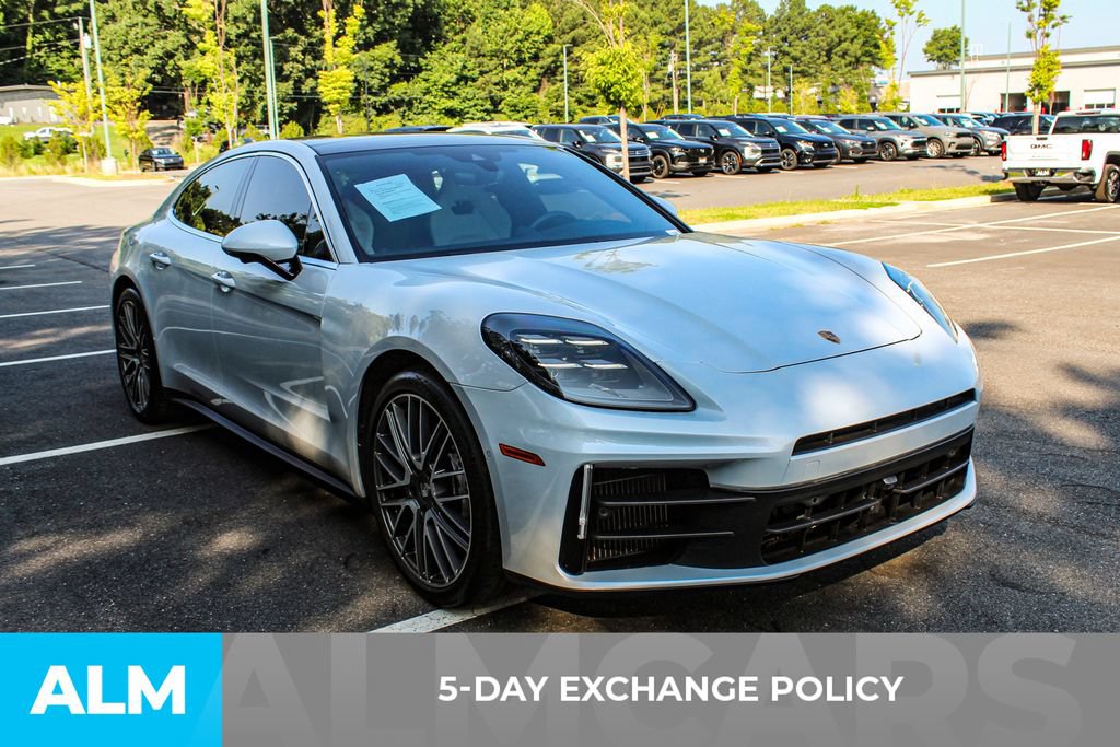 Used 2024 Porsche Panamera 4 w/ Premium Package AWD/4WD image 4