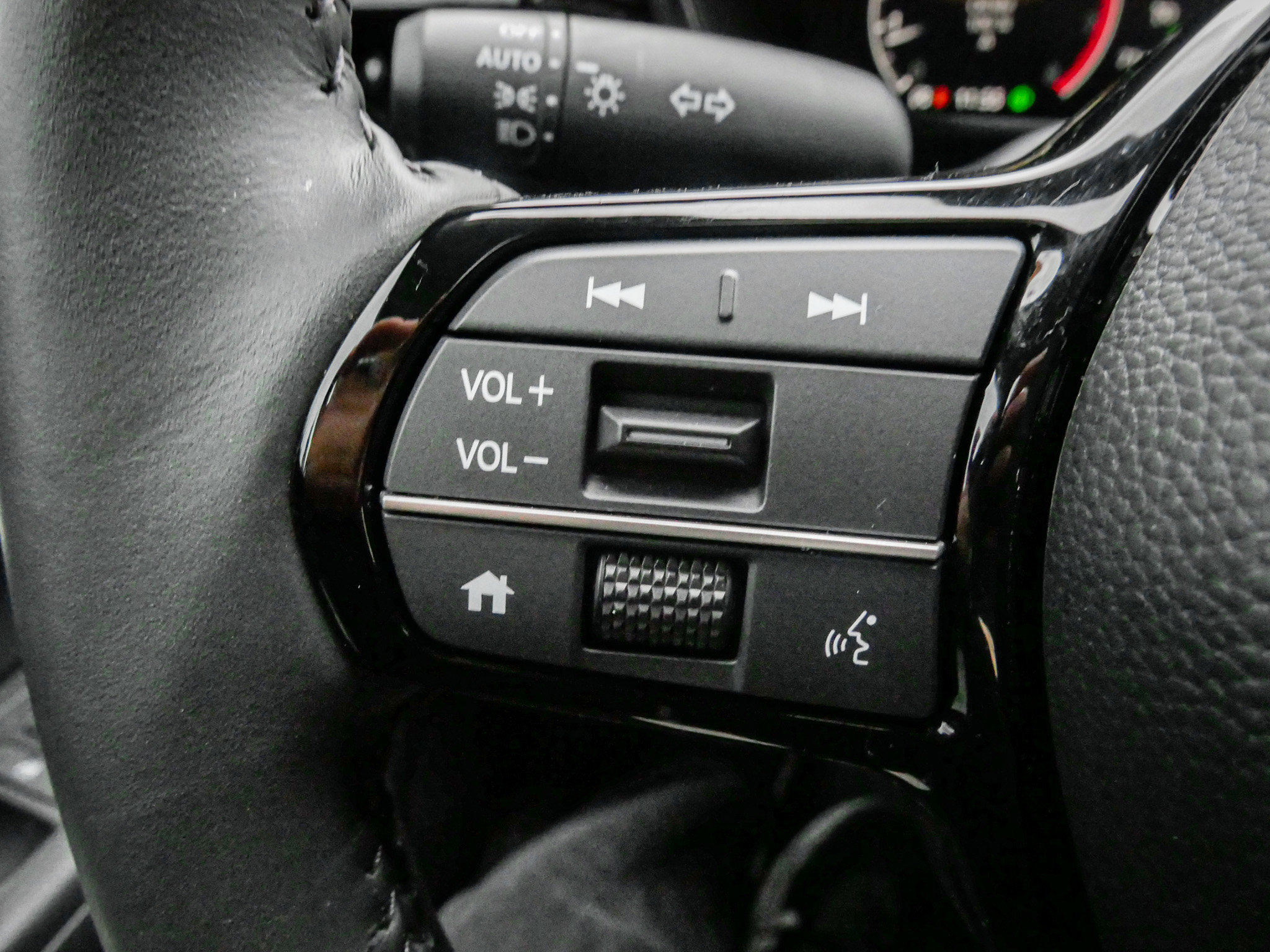 Certified 2024 Honda CR-V EX-L image 19