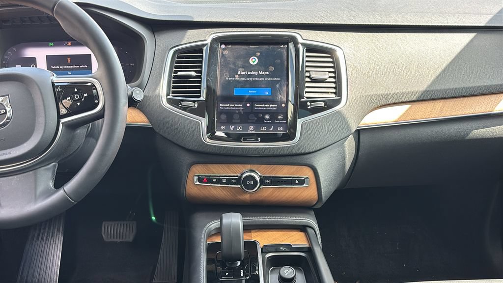 Certified 2024 Volvo XC90 T8 Plus w/ Protection Package Premier AWD/4WD image 6