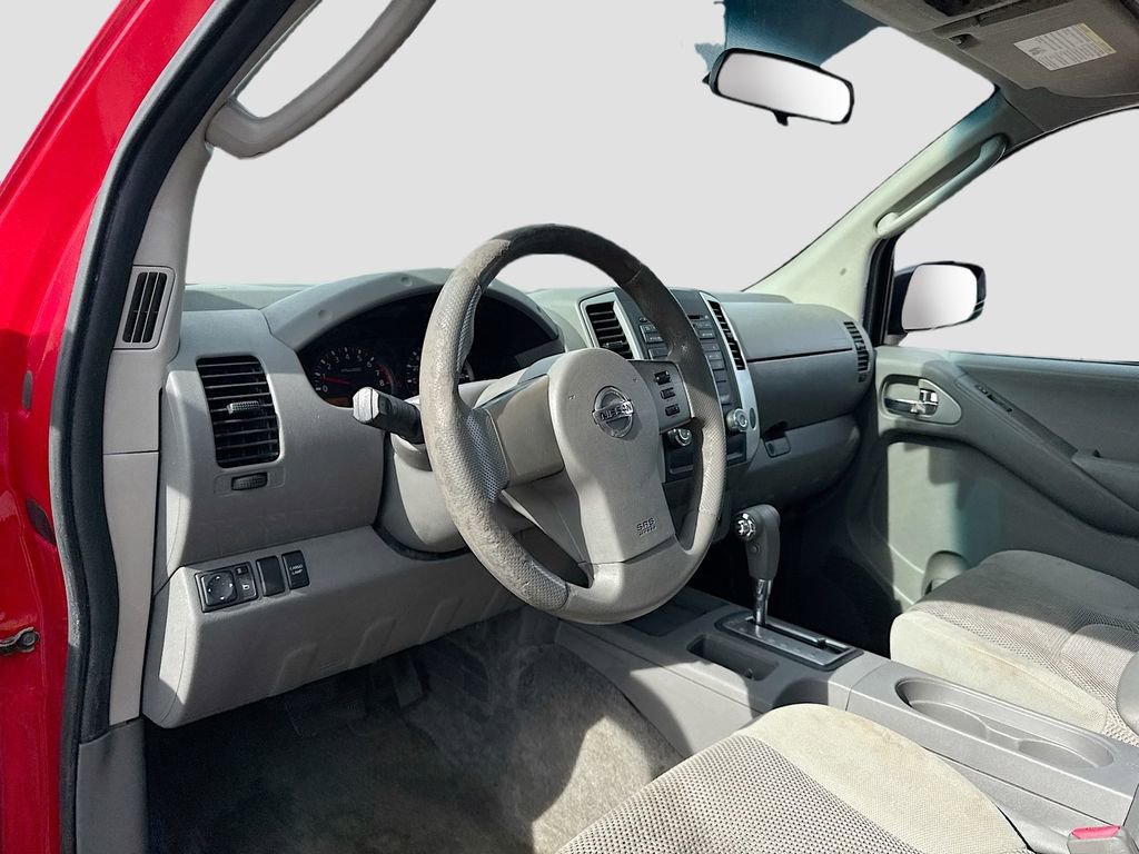 Used 2010 Nissan Frontier SE AWD/4WD image 9
