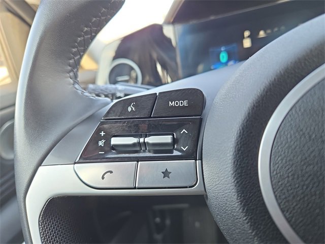 Certified 2024 Hyundai Elantra Limited image 18