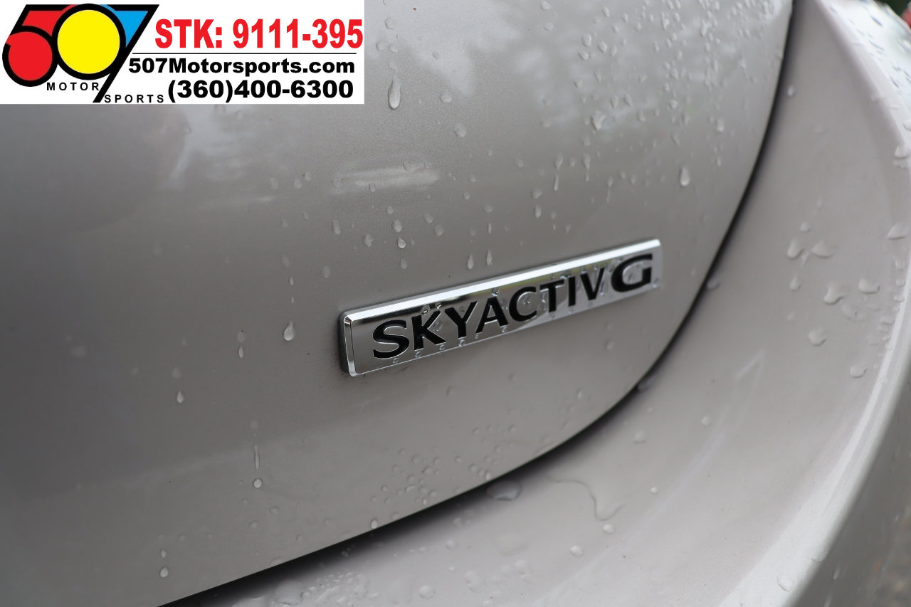 Used 2022 MAZDA MAZDA3 s image 26