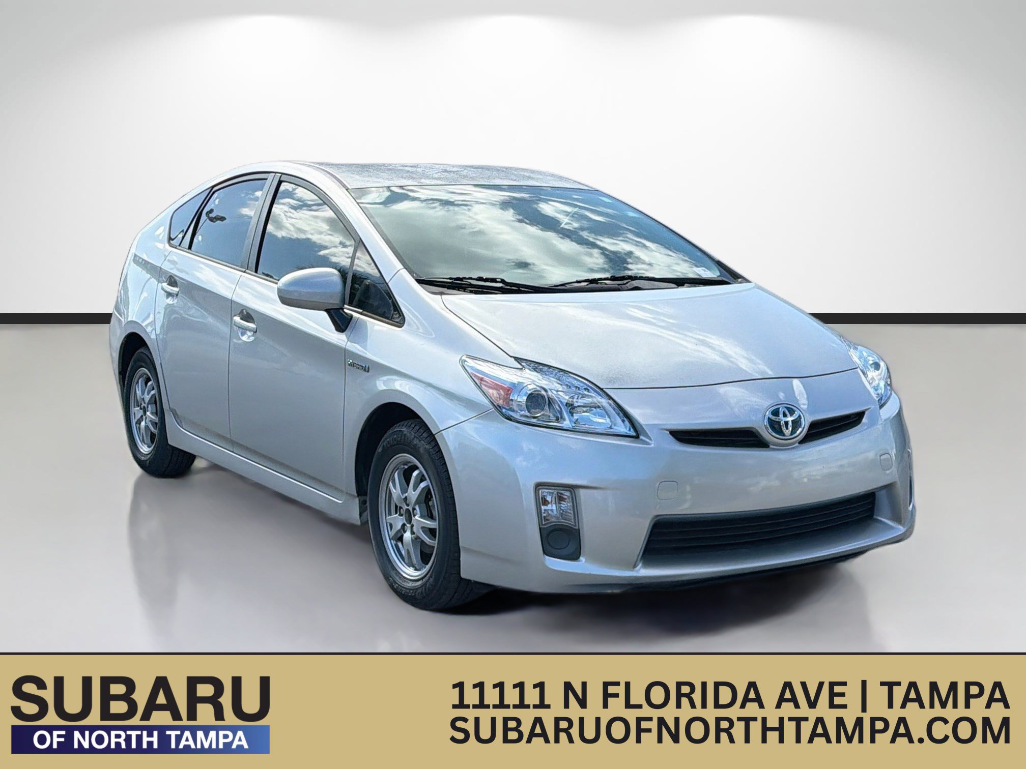 Used 2010 Toyota Prius Three FWD image 1