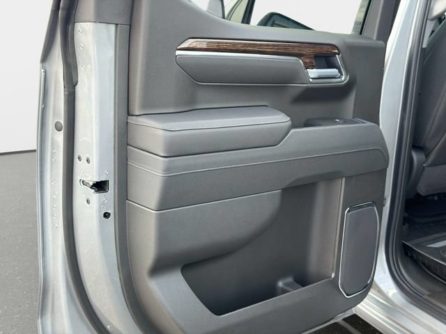 New 2026 GMC Sierra 1500 Elevation w/ Elevation Premium Package AWD/4WD image 11