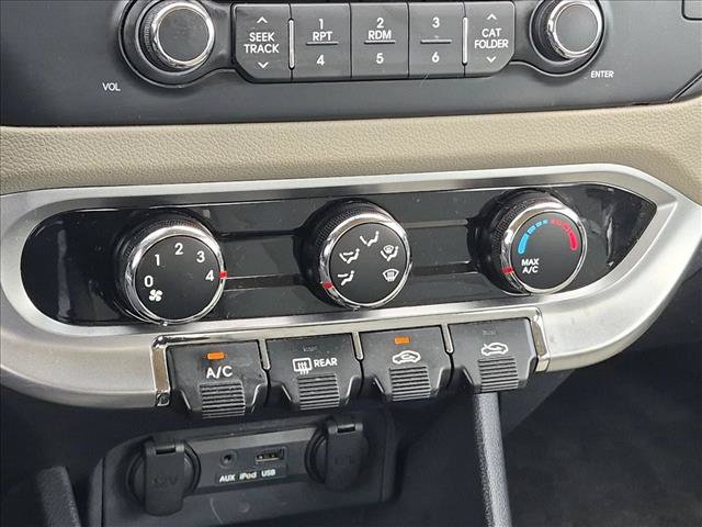 Used 2013 Kia Rio LX FWD image 22