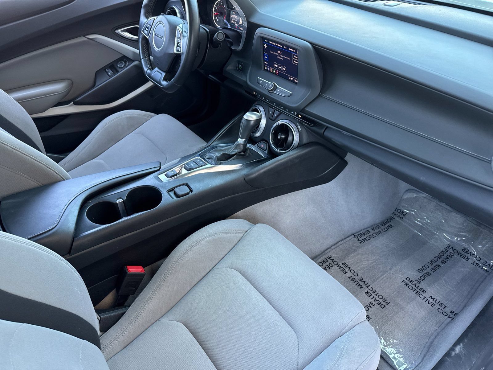 Used 2023 Chevrolet Camaro LT RWD image 14