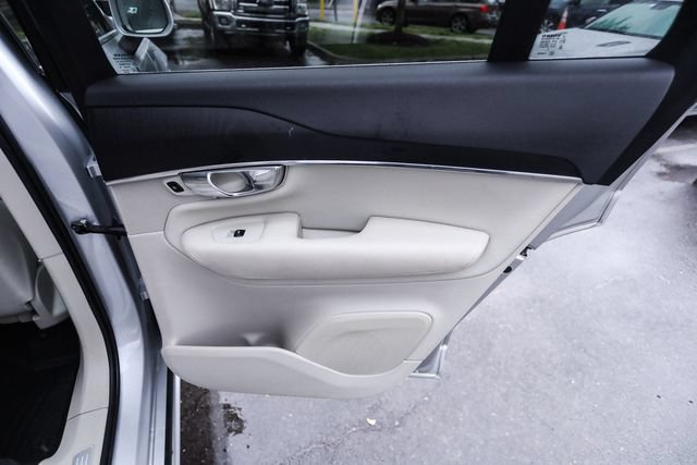 Used 2020 Volvo XC90 T6 Momentum w/ Protection Package Premier AWD/4WD image 64
