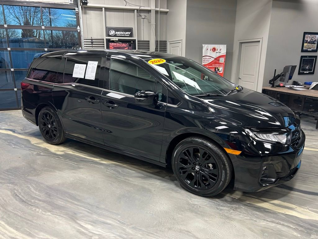 Used 2025 Honda Odyssey Sport-L image 30